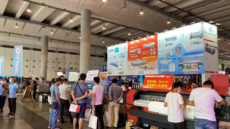 成都logo设计公司：收费标准背后的考量因素